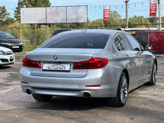 BMW 5 Series foto 6