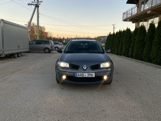 Renault Megane foto 3