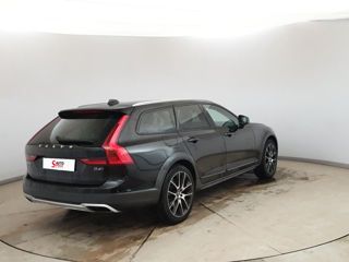 Volvo V90 Cross Country foto 3