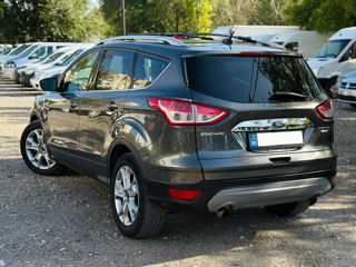 Ford Kuga foto 3