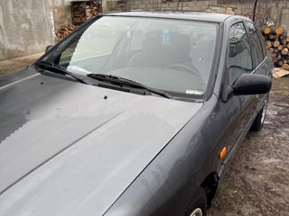 Nissan Primera foto 4