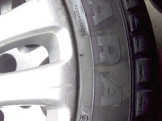 Продам одну итальянскую зимнею шину Pirelli 215/55 R16 97H M+S Б/У за 300 лей. foto 2