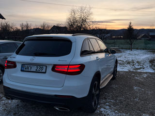 Mercedes GLC foto 3