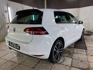 Volkswagen Golf foto 4