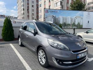 Renault Grand Scenic foto 4