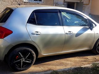 Toyota Auris foto 4