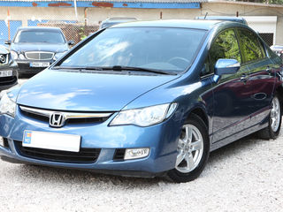 Honda Civic Hibrid foto 2