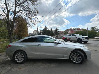 Mercedes E-Class Coupe foto 3