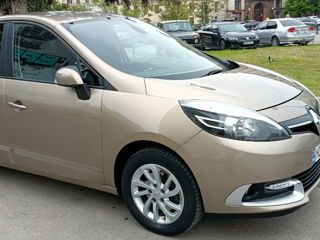 Renault Grand Scenic foto 6