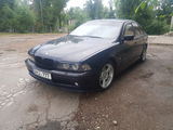 BMW 5 Series foto 2