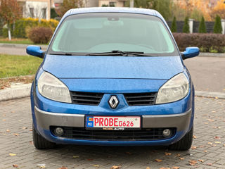 Renault Scenic foto 2