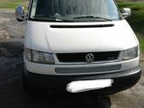 Volkswagen T4 foto 1