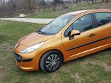 Peugeot 207 foto 5