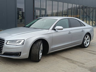 Audi A8 foto 2