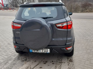 Ford EcoSport foto 3