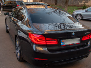 BMW 5 Series foto 6