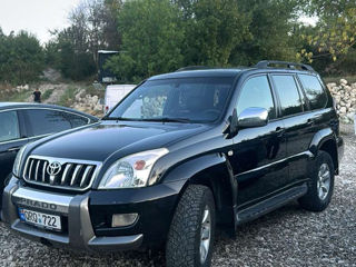 Toyota Land Cruiser Prado foto 3