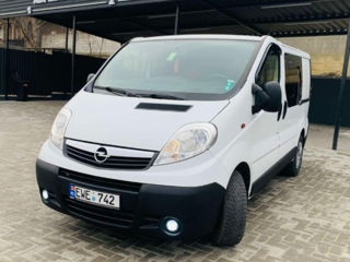 Opel Vivaro foto 5