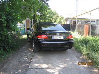 BMW 7 Series foto 2