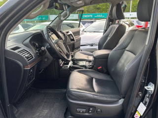 Toyota Land Cruiser Prado foto 15