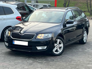 Skoda Octavia foto 3