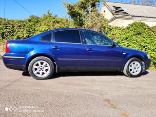 Volkswagen Passat foto 6