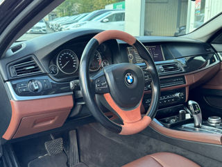 BMW 5 Series foto 11