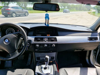 BMW 5 Series фото 5