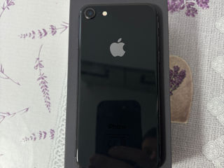 iPhone 8, 64GB foto 2