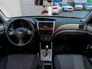 Subaru Forester foto 15