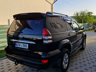 Toyota Land Cruiser Prado foto 10