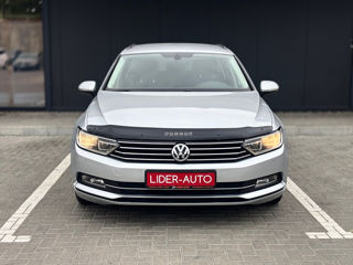 Volkswagen Passat foto 2