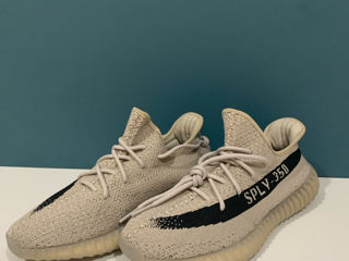 Продам новые adidas yeezy boost 350 v2 slate