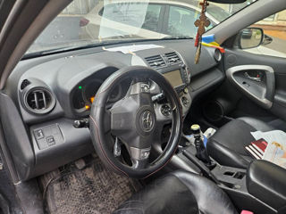 Toyota Rav 4 foto 7