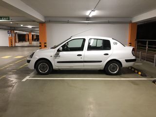 Renault Clio Symbol foto 1