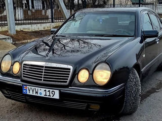 Mercedes E-Class