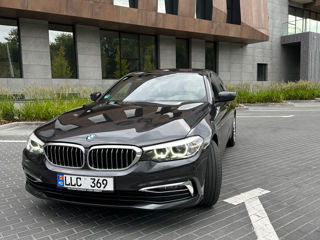 BMW 5 Series foto 3