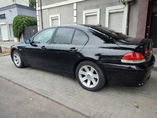 BMW 7 Series foto 4