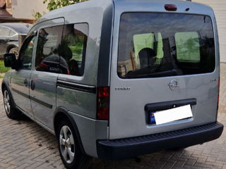 Opel Combo foto 4