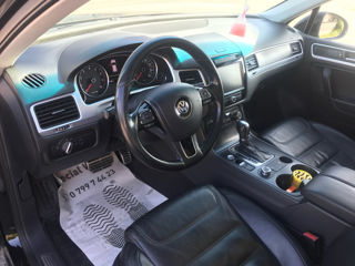 Volkswagen Touareg foto 7