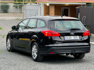 Ford Focus foto 4