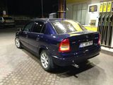 Opel Astra foto 6