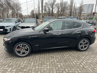 Maserati Levante foto 7