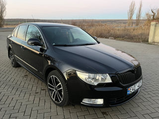 Skoda Superb foto 4