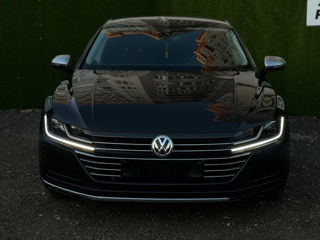 Volkswagen Arteon foto 2