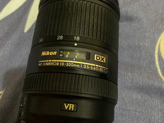 Nikon 18-300