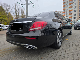 Mercedes E-Class foto 5