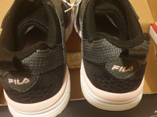 Papuci noi nouti pentru fete si femei.Adidasi,,Fila'' unisex noi in cutie.Marimea 34-36 foto 5