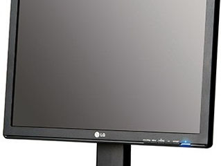 400 lei Vind monitor LG Flatron W1942S / Продам монитор LG Flatron W1942S