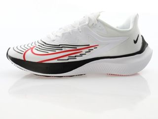 nike zoom gravity 2 white 43 44